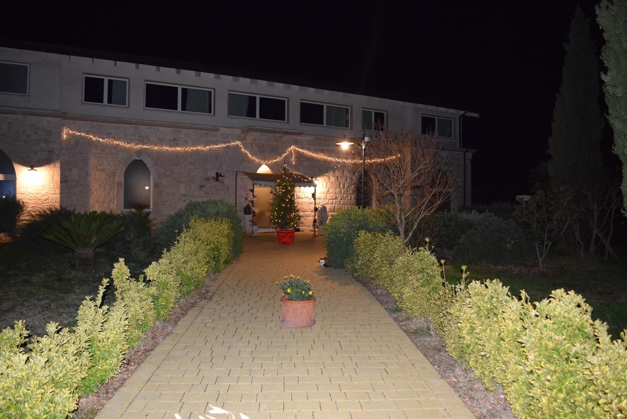 Bed and Breakfast Zyra Garden Club Acquaviva delle Fonti Exterior foto